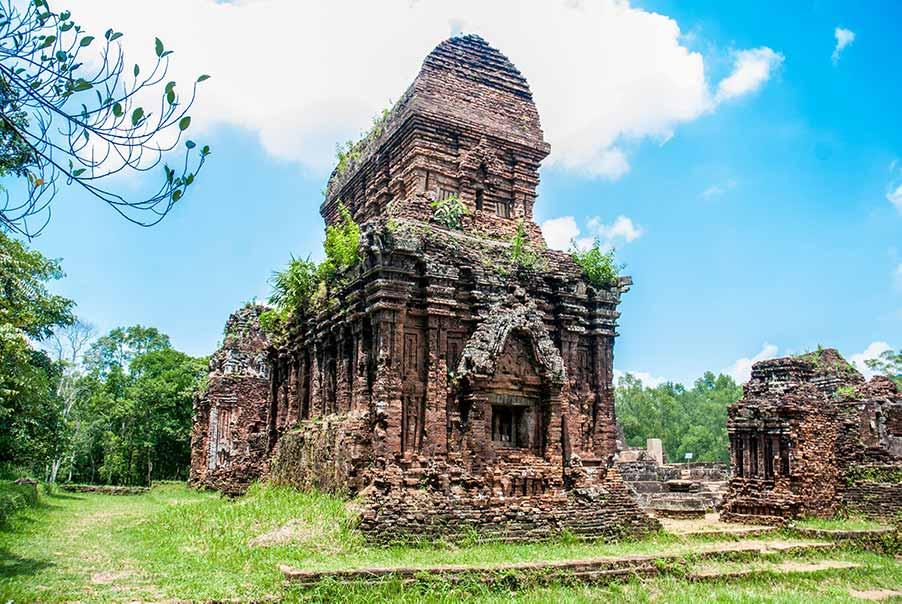 Historical vietnamese buildings