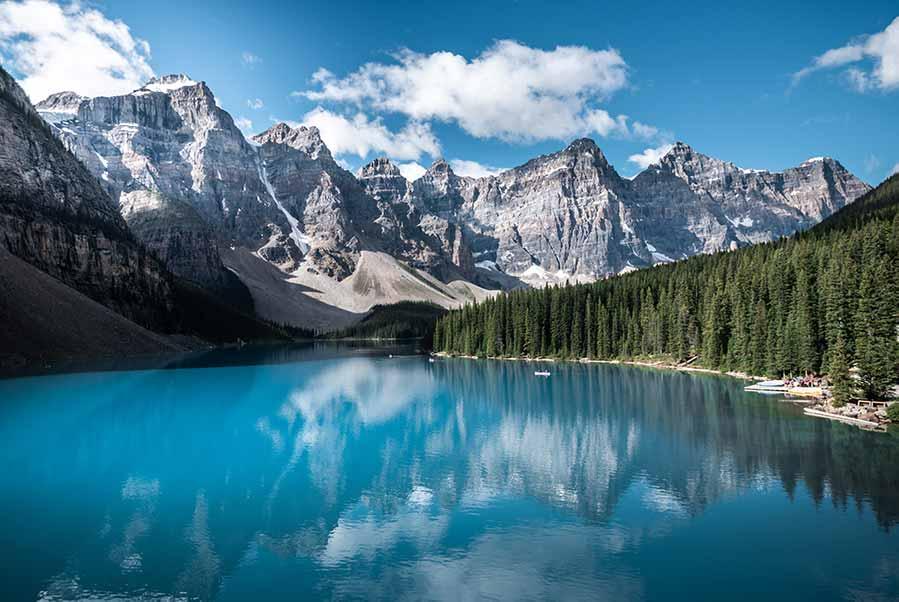 The Moraine Lake in Canada
