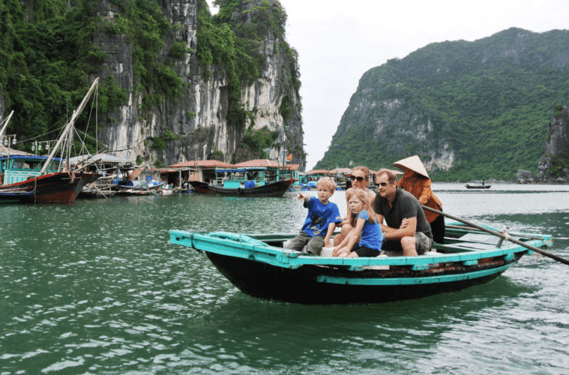 Family cruise in Halong Bay