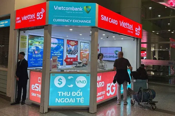 Viettel shop noi bai airport vietnam